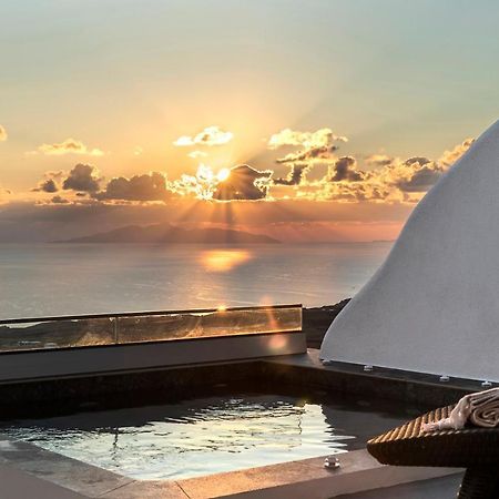 La Estrella 4 Suites With Sea View & 4 Prive Hot Tub Vourvoúlos Extérieur photo